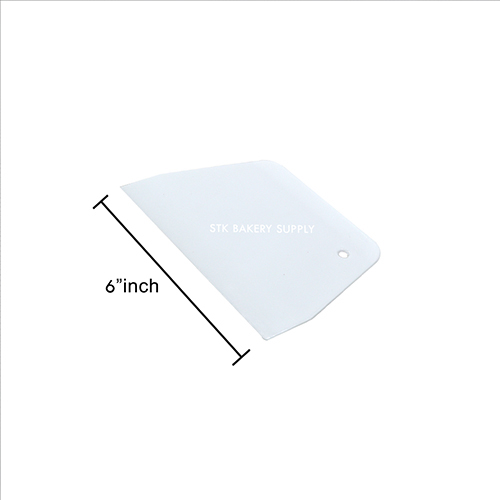 PLASTIC SCRAPER MEDIUM SIZE 15X10CM