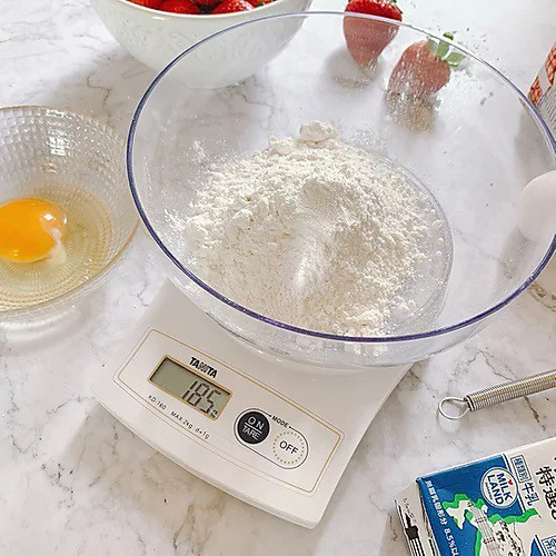 TANITA DIGITAL KITCHEN SCALE KD-160