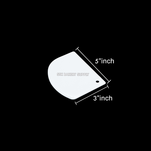 PLASTIC SCRAPER (WHITE) 12.8x9.8CM 8230 (1 x 300)