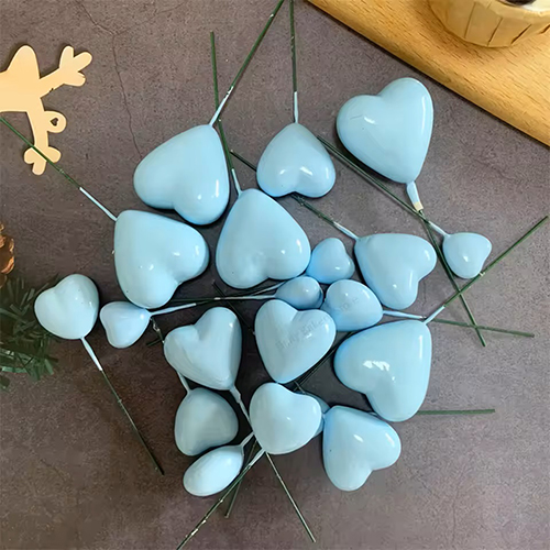 CAKE DECORATION HEART DESIGN 