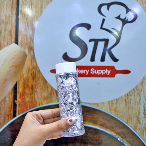 CAKE DECORATION  GOLD / SILVER LEAF (1 X 40)