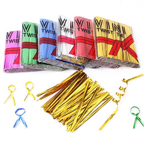 TWIST TIE GOLD, SILVER,RED 8CM, TC7045